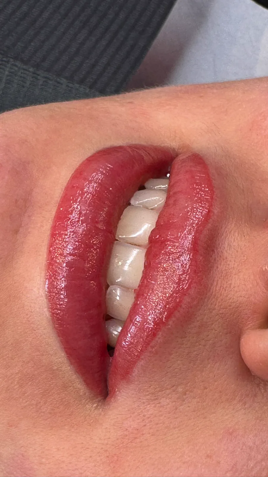 Permanent Lip Blush